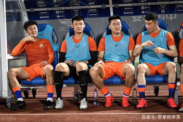 库明加从大合同梦到迷你中产的代价